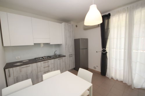 Photo 20 - 2 bedroom Apartment in Rosolina with terrace