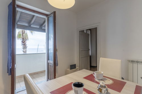 Photo 11 - 2 bedroom Apartment in Riva Ligure with terrace