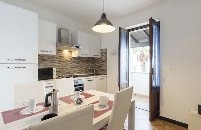 Appartamento con 3 camere da letto a Riva Ligure con terrazza - Foto 4