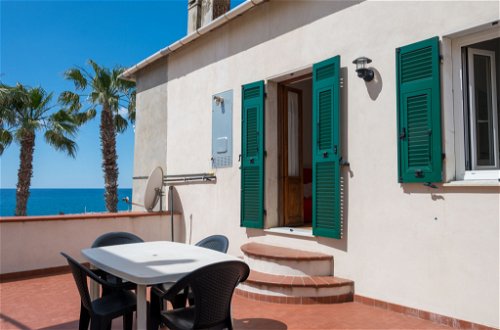 Photo 25 - 2 bedroom Apartment in Riva Ligure with terrace and sea view