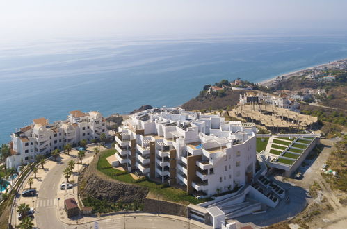 Foto 12 - Apartment mit 2 Schlafzimmern in Torrox mit schwimmbad und blick aufs meer