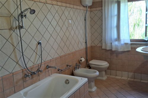 Foto 18 - Apartment mit 2 Schlafzimmern in Asciano mit schwimmbad und garten