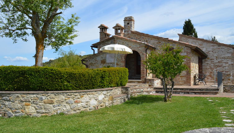 Foto 1 - Appartamento con 2 camere da letto a Asciano con piscina e giardino