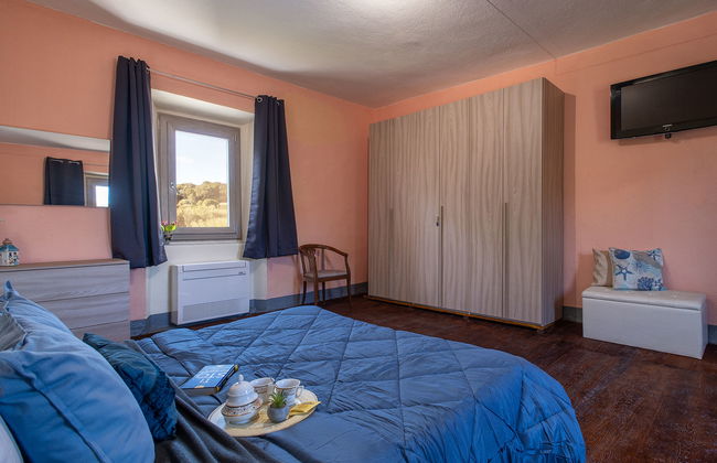Casa de 4 quartos em Sant'Antonio di Gallura com piscina privada e jardim - Foto 34