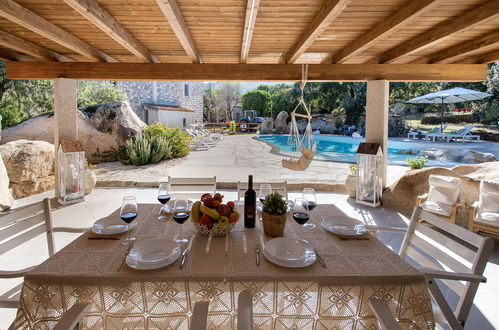 Photo 1 - Maison de 3 chambres à Sant'Antonio di Gallura avec piscine privée et vues à la mer