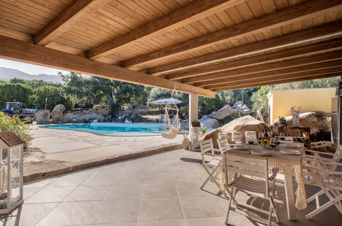 Foto 4 - Casa con 3 camere da letto a Sant'Antonio di Gallura con piscina privata e giardino