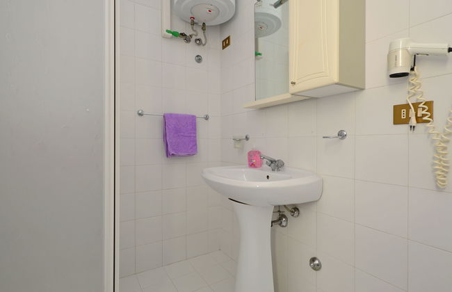 Apartamento de 2 quartos em Lignano Sabbiadoro com piscina e jardim - Foto 13