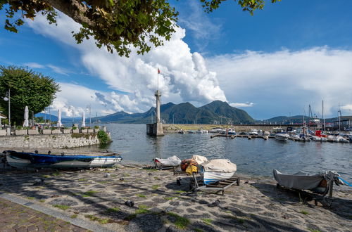 Photo 33 - 2 bedroom House in Verbania with garden and terrace