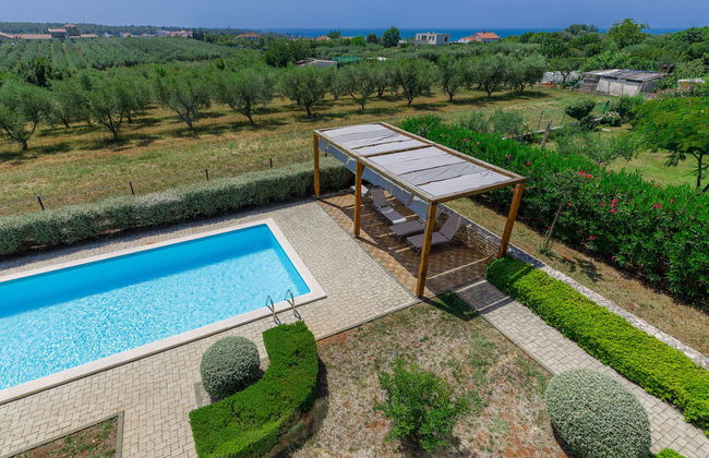 Apartamento de 3 quartos em Umag com piscina e terraço - Foto 25