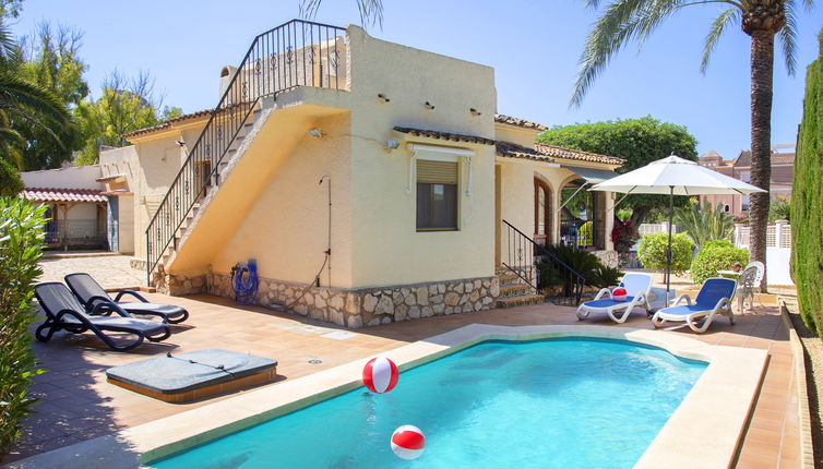 Foto 1 - Casa de 2 quartos em Calp com piscina privada e terraço