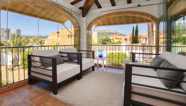 Casa de 3 quartos em Calp com piscina privada e terraço - Foto 3