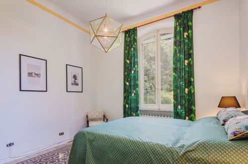Photo 20 - 4 bedroom House in La Spezia with garden and sea view