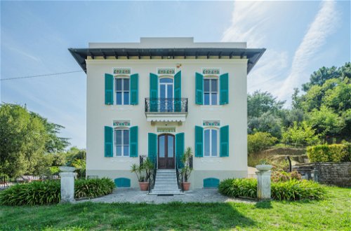 Foto 42 - Casa de 4 habitaciones en La Spezia con jardín y vistas al mar