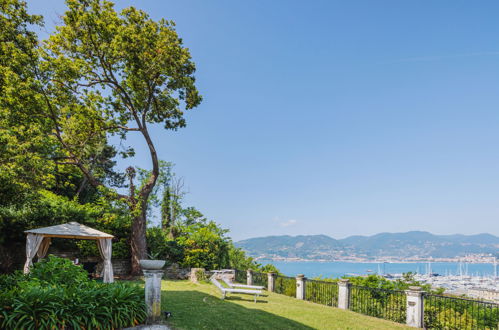 Foto 37 - Casa de 4 quartos em La Spezia com jardim e vistas do mar