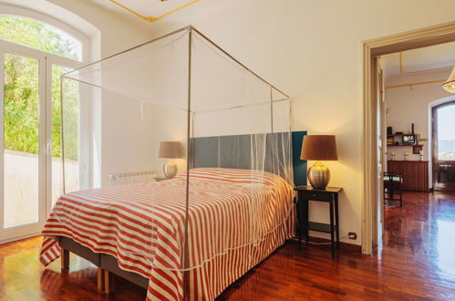 Foto 14 - Casa con 4 camere da letto a La Spezia con giardino e vista mare