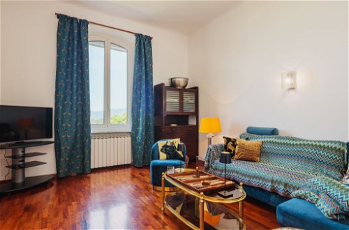 Foto 9 - Casa de 4 habitaciones en La Spezia con jardín y vistas al mar