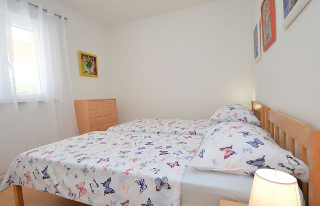 Casa de 3 quartos em Bilice com piscina privada e jardim - Foto 18