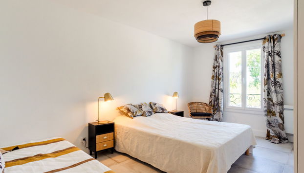 2 bedroom Apartment in Grimaud - Photo 3