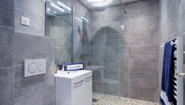 2 bedroom Apartment in Grimaud - Photo 4