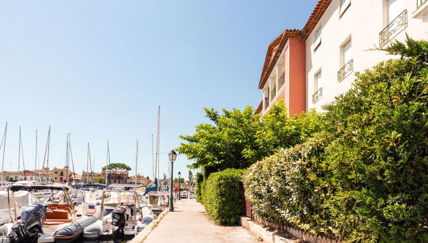 2 bedroom Apartment in Grimaud - Photo 5