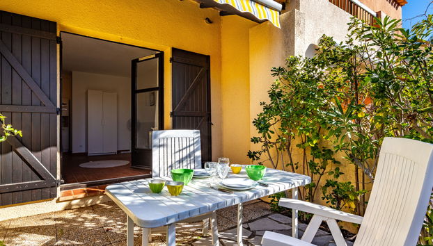 Apartamento em Le Lavandou com piscina e jardim - Foto 2
