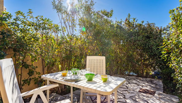 Apartamento em Le Lavandou com piscina e jardim - Foto 3