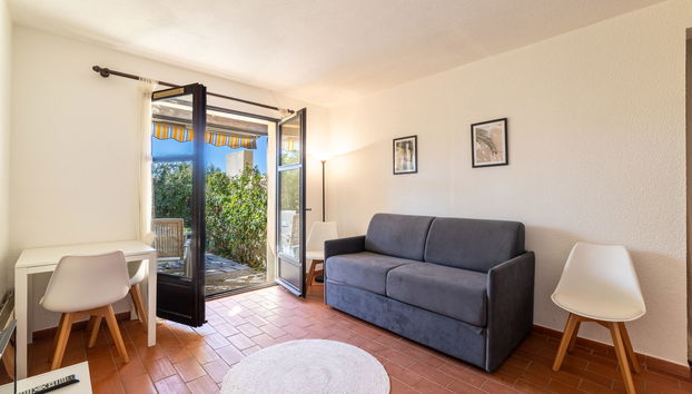 Apartamento em Le Lavandou com piscina e jardim - Foto 5
