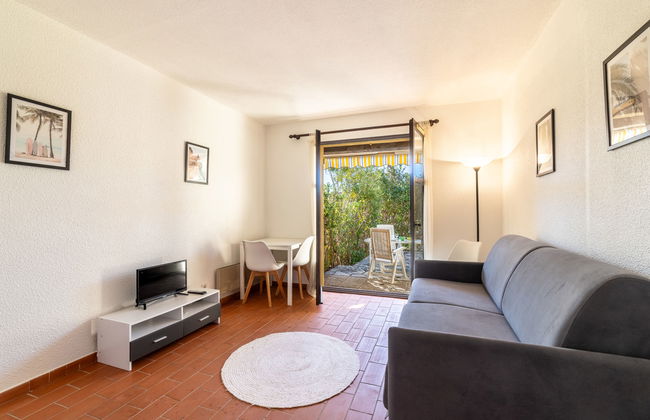 Apartamento em Le Lavandou com piscina e jardim - Foto 6