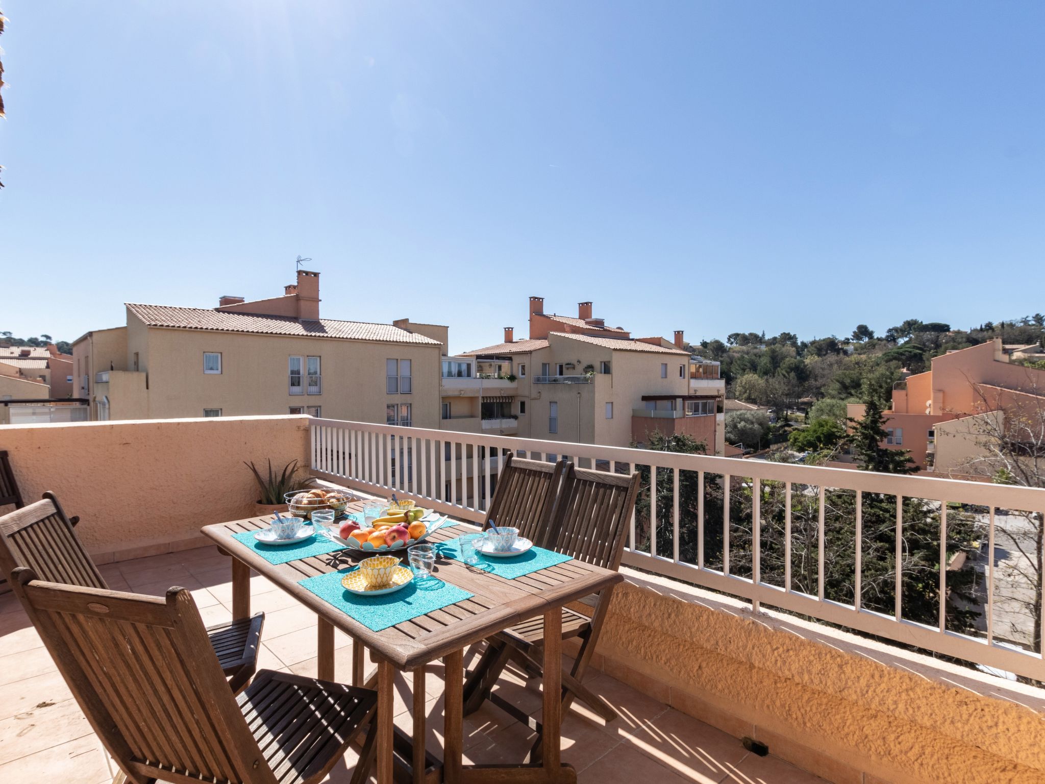 Photo 18 - 2 bedroom Apartment in Le Pradet with terrace and sea view