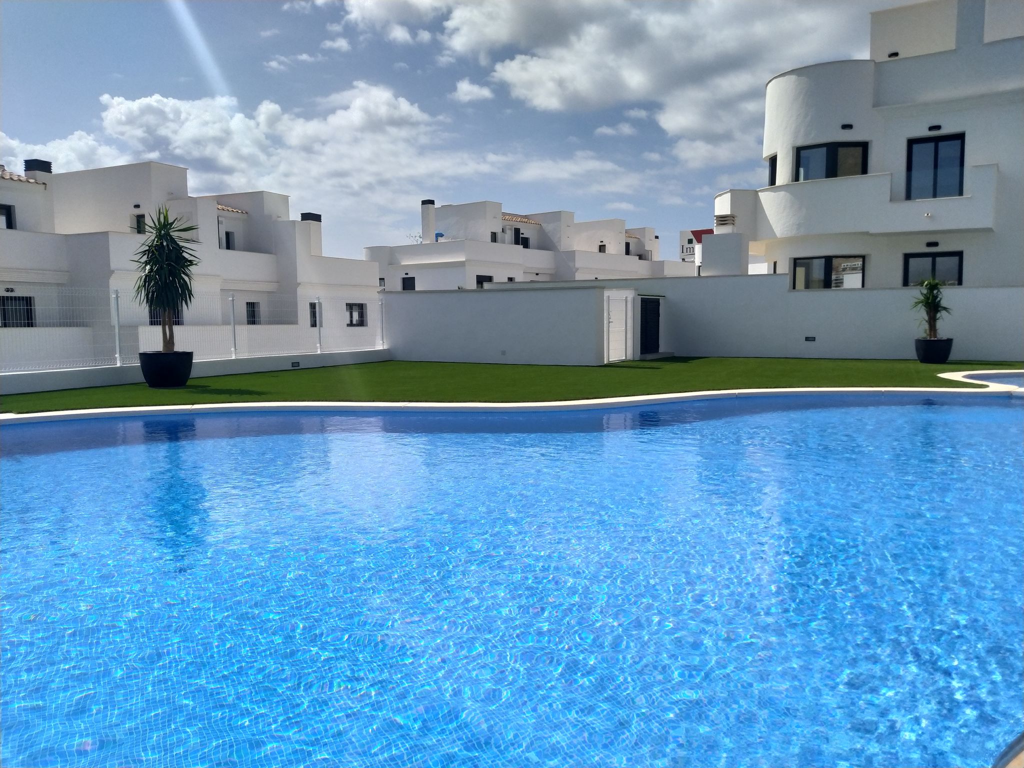 Foto 1 - Apartamento de 2 habitaciones en Finestrat con piscina y jardín