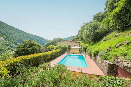 Foto 1 - Casa de 3 habitaciones en Seravezza con piscina privada y vistas al mar