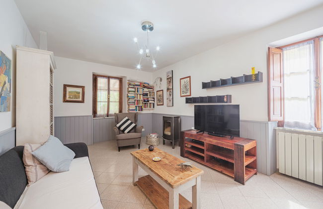 Casa de 3 quartos em Seravezza com piscina privada e jardim - Foto 7