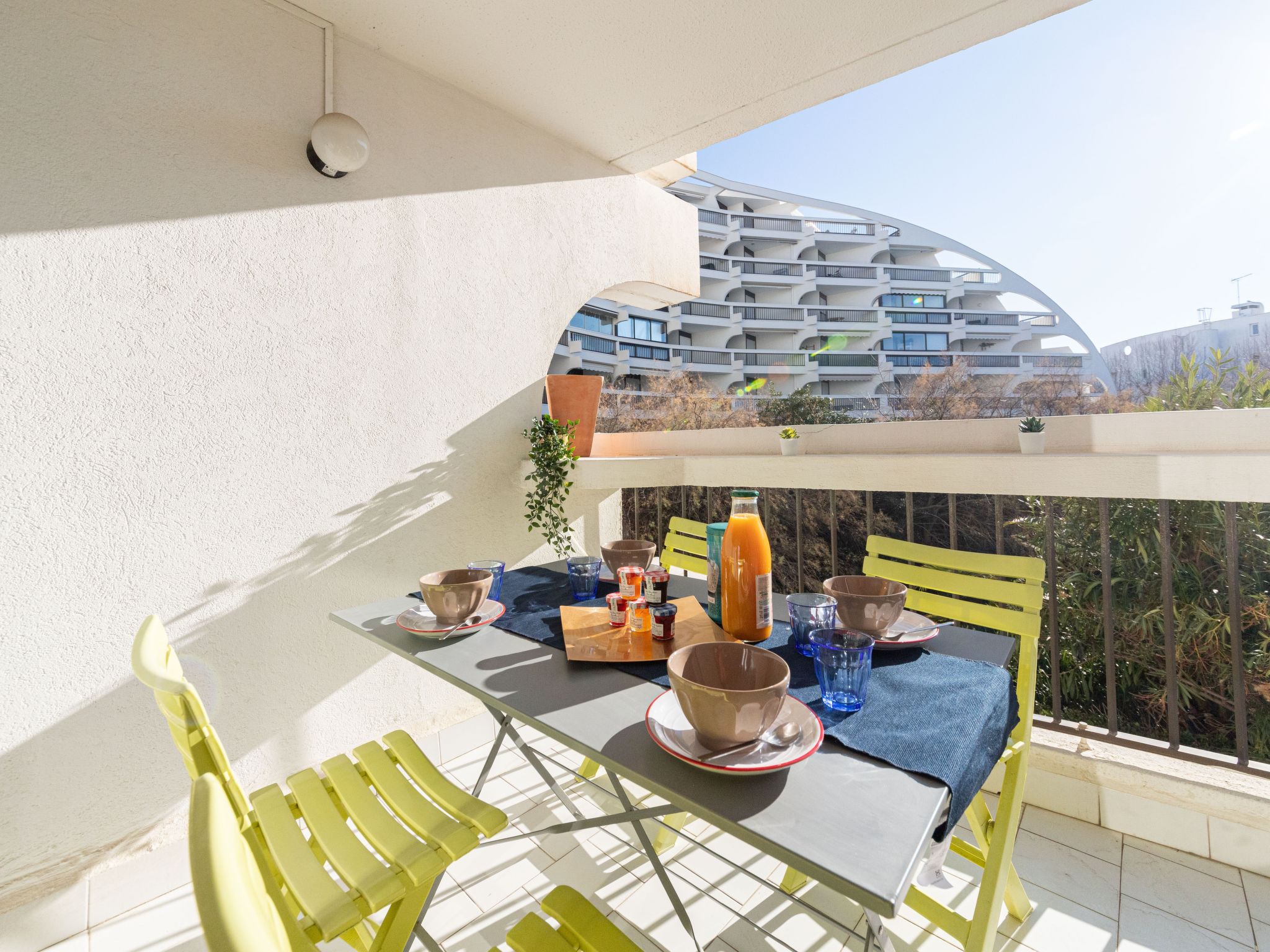 Photo 1 - 1 bedroom Apartment in La Grande-Motte with terrace and sea view