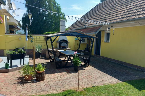 Photo 10 - 1 bedroom House in Balatonboglár with garden and mountain view