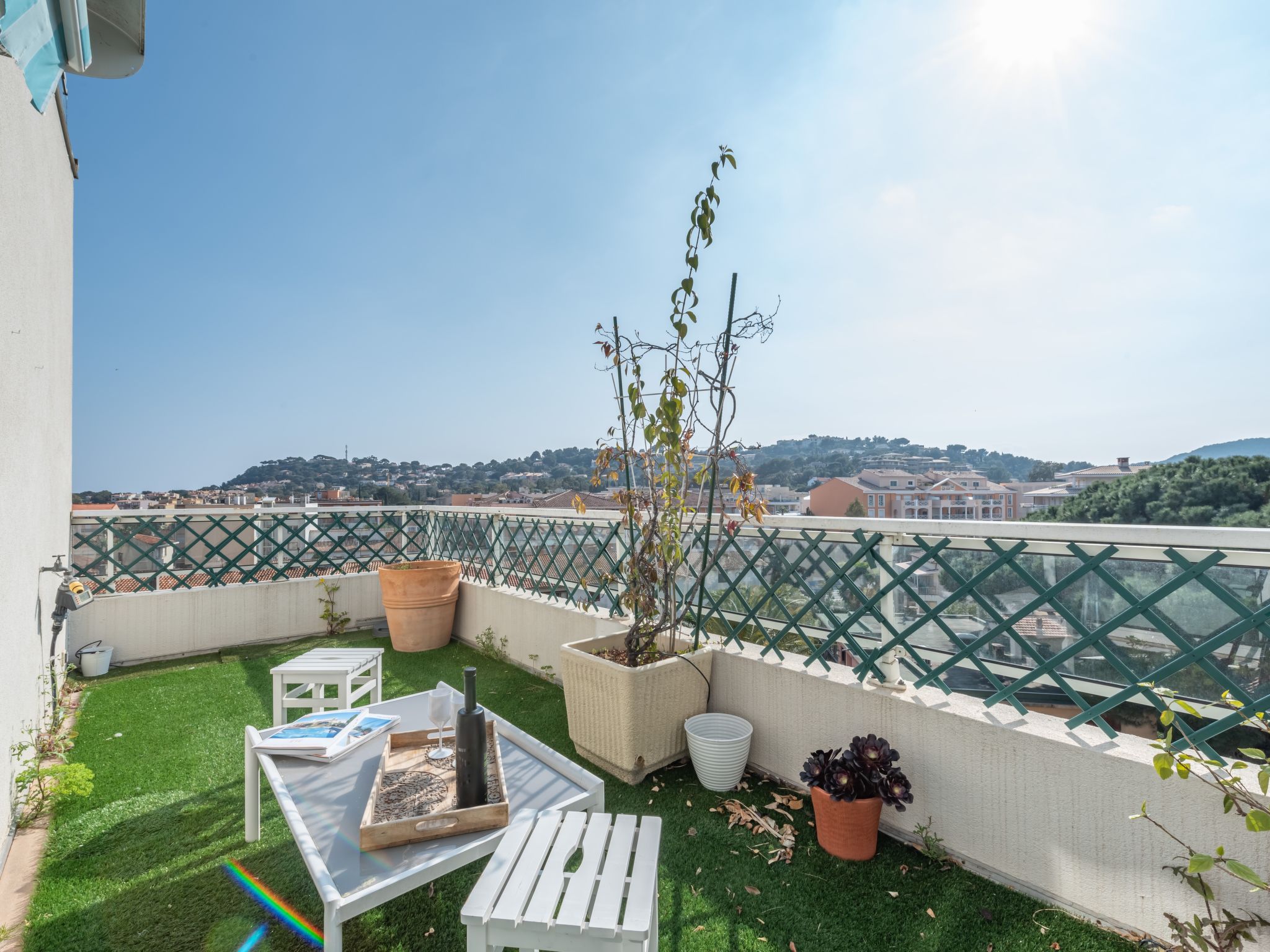 Foto 5 - Apartamento de 2 habitaciones en Cavalaire-sur-Mer con terraza y vistas al mar