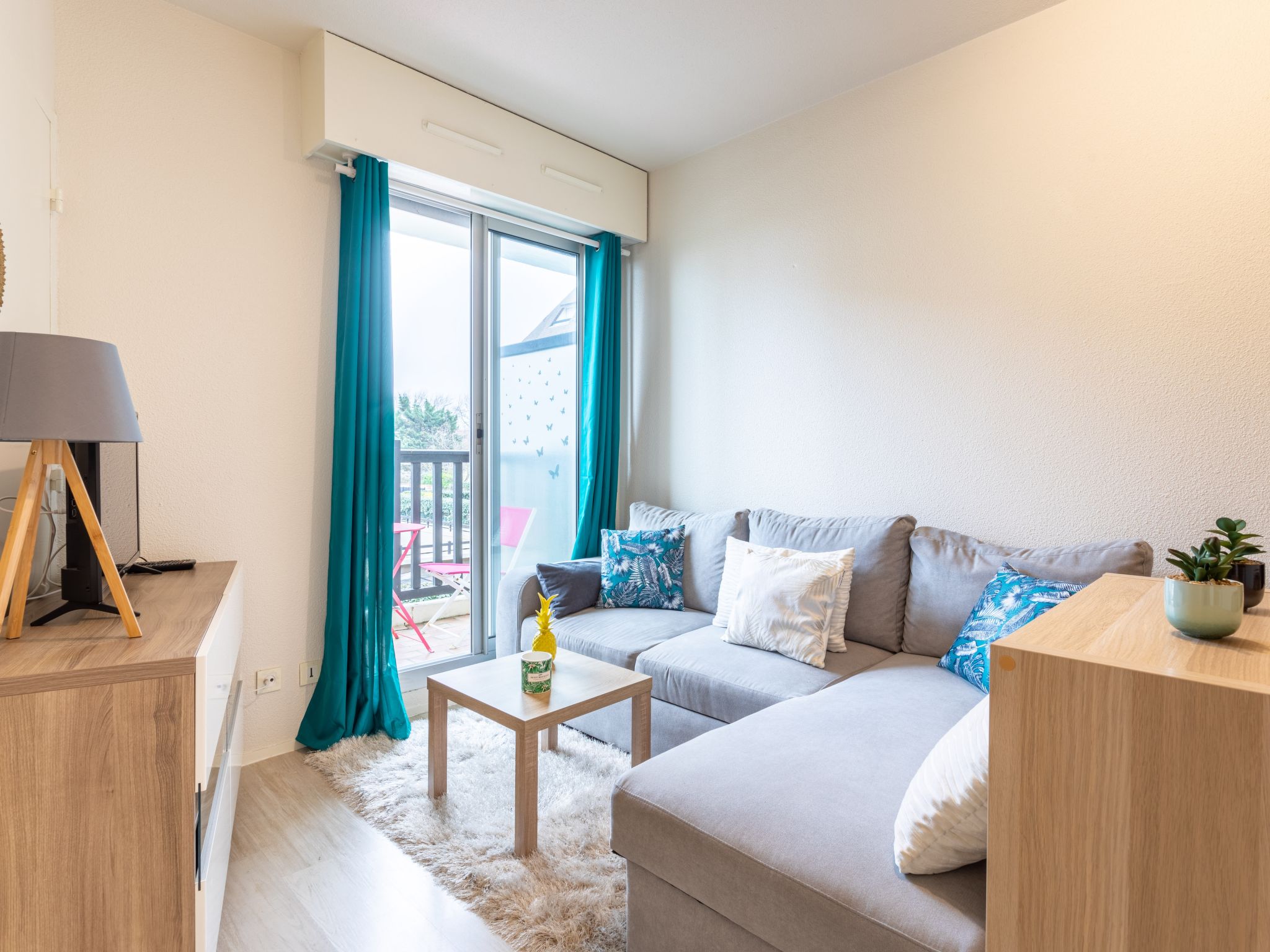 Foto 2 - Apartamento de 1 habitación en Cabourg con piscina y vistas al mar
