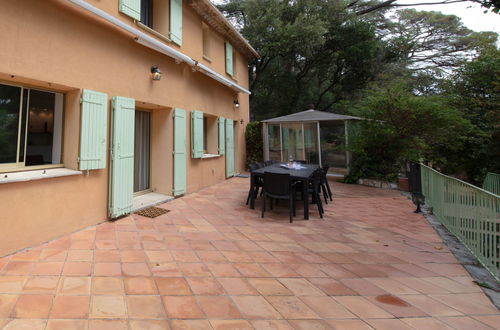 Photo 23 - 4 bedroom House in Besse-sur-Issole with swimming pool and garden