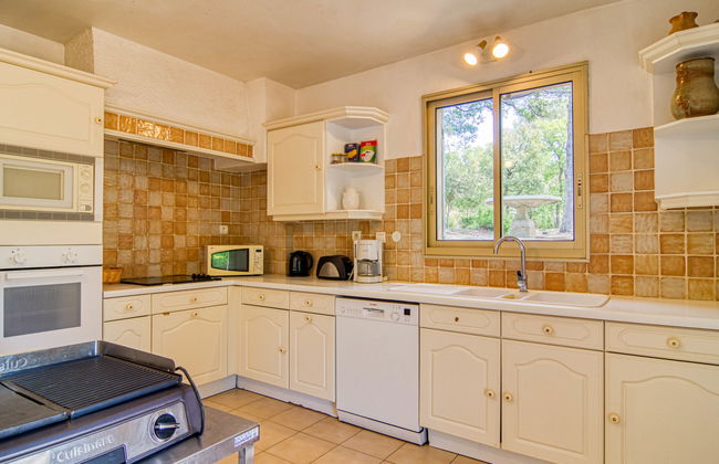 Haus mit 5 Schlafzimmern in Besse-sur-Issole mit schwimmbad und garten - Foto 26