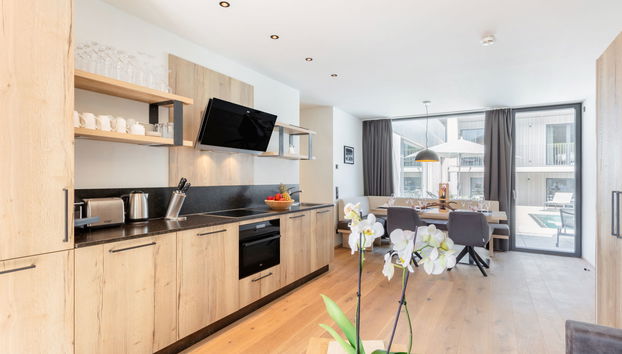 Apartamento de 2 habitaciones en Piesendorf con piscina y jardín - Foto 2