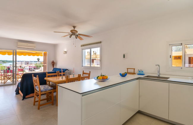 3 bedroom Apartment in Alcúdia with swimming pool and garden - Photo 4