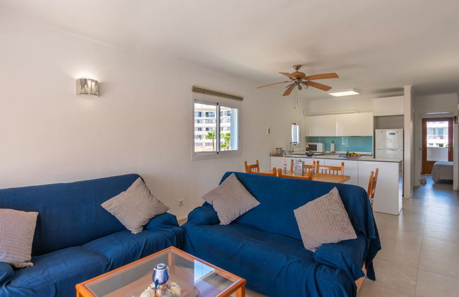 3 bedroom Apartment in Alcúdia with swimming pool and garden - Photo 3