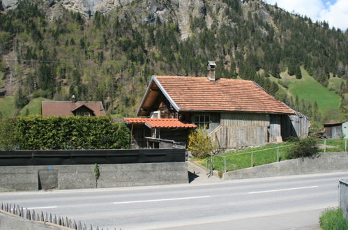 Photo 2 - Appartement de 1 chambre à Kandergrund avec jardin