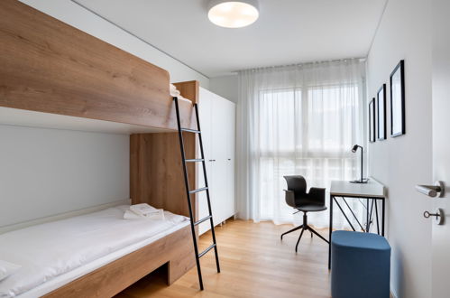 Foto 16 - Appartamento con 3 camere da letto a Locarno con vista sulle montagne