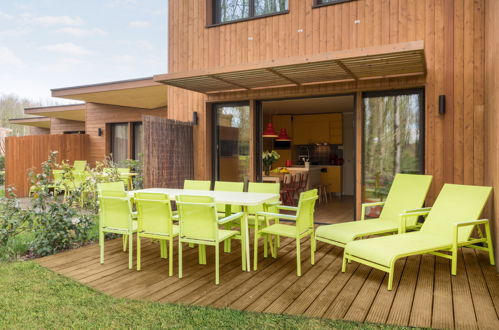 Photo 17 - Maison de 3 chambres à Villeneuve-le-Comte avec piscine et terrasse