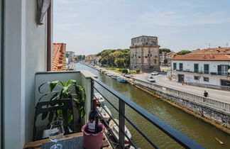 Foto 1 - Appartamento con 2 camere da letto a Viareggio con giardino e terrazza