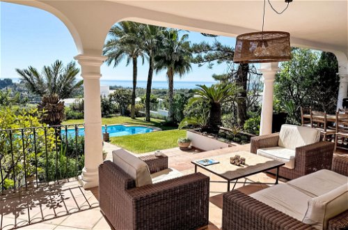 Foto 2 - Casa de 4 quartos em Benahavís com piscina privada e vistas do mar