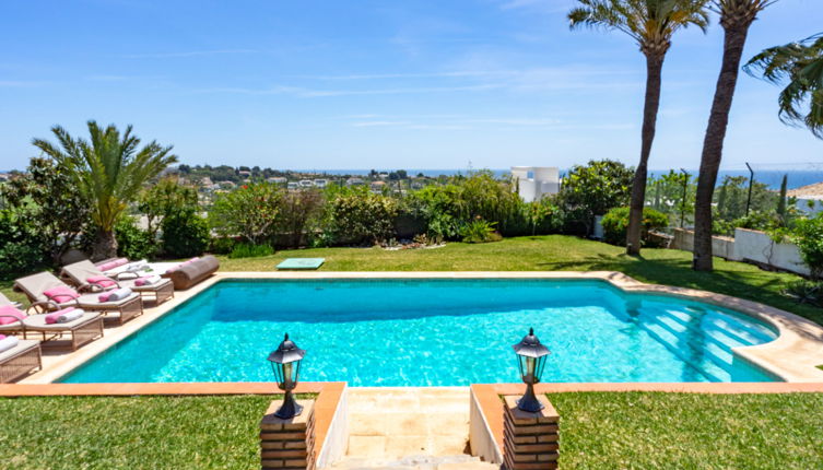 Foto 1 - Casa de 4 quartos em Benahavís com piscina privada e vistas do mar