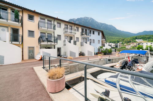 Foto 1 - Apartment mit 3 Schlafzimmern in Port-Valais mit blick auf die berge