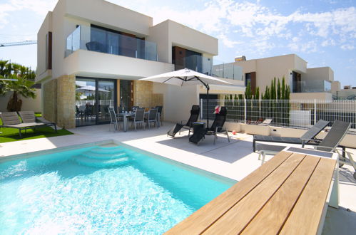 Foto 1 - Casa de 3 habitaciones en Finestrat con piscina privada y vistas al mar