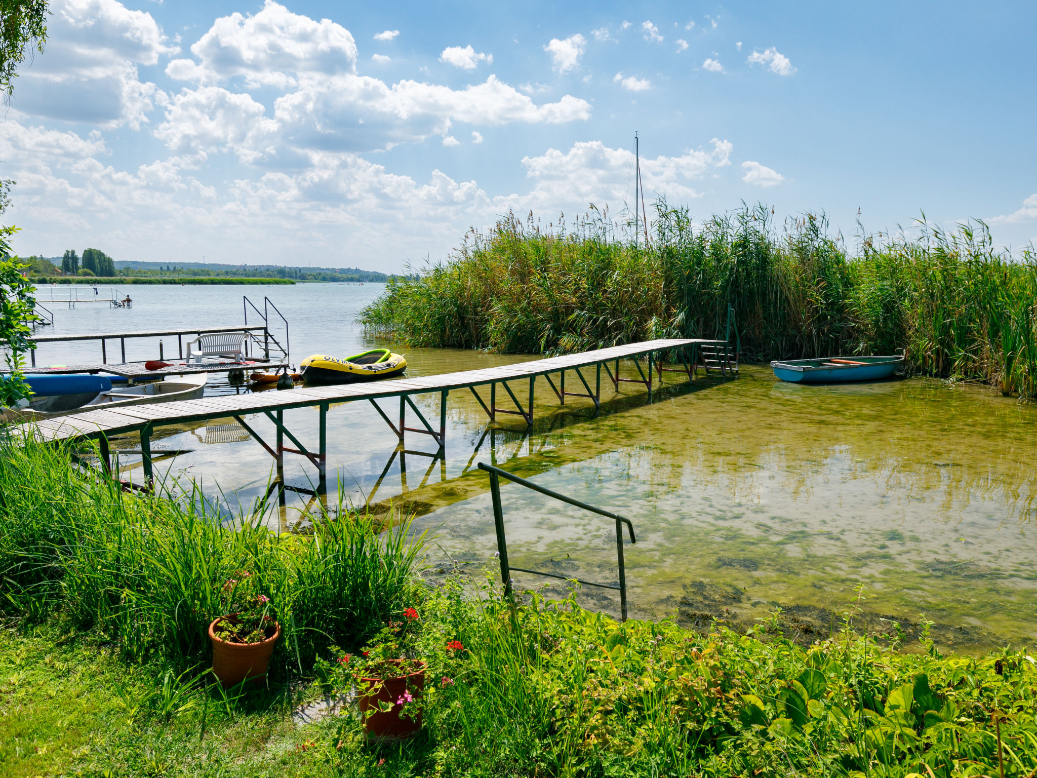 Photo 3 - 2 bedroom Apartment in Szántód with garden and sea view